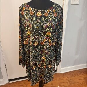 Floral Long Sleeve Tunic